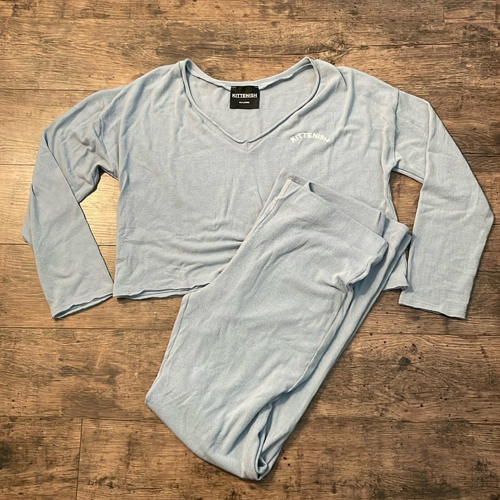 Kittenish Light Blue Lounge Set
